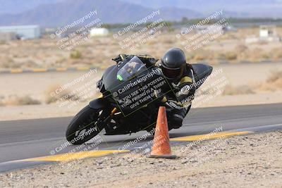 media/Dec-17-2022-SoCal Trackdays (Sat) [[224abd9271]]/Turn 9 Inside (1pm)/